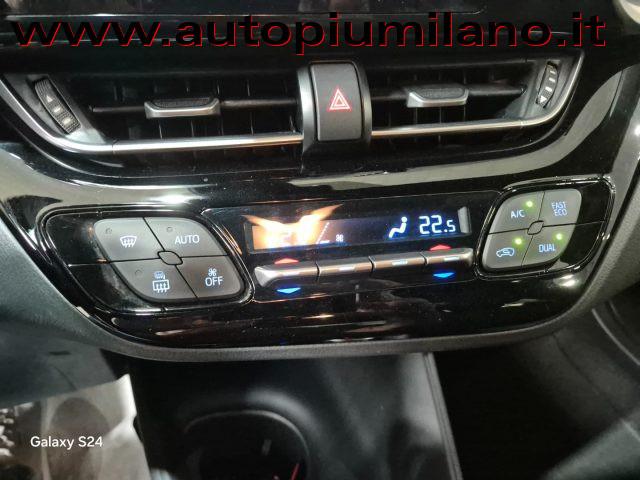 TOYOTA C-HR 1.8 Hybrid E-CVT Active