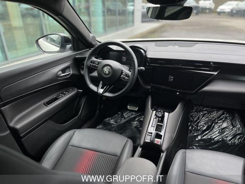 Alfa Romeo Junior 1.2 136 CV Hybrid eDCT6 Speciale