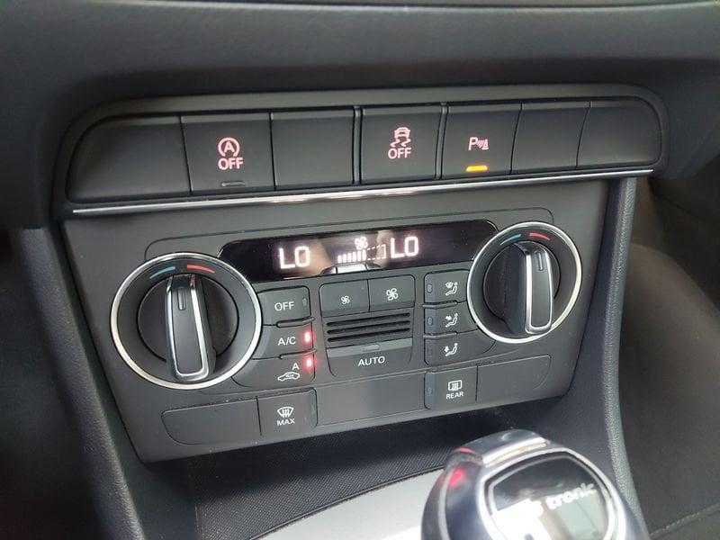 Audi Q3 Q3 2.0 TDI 150 CV S tronic Business