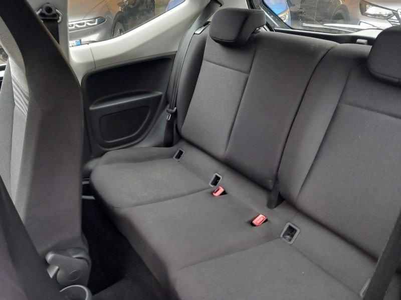 Volkswagen up! 1.0 3p. EVO beats BlueMotion Technology