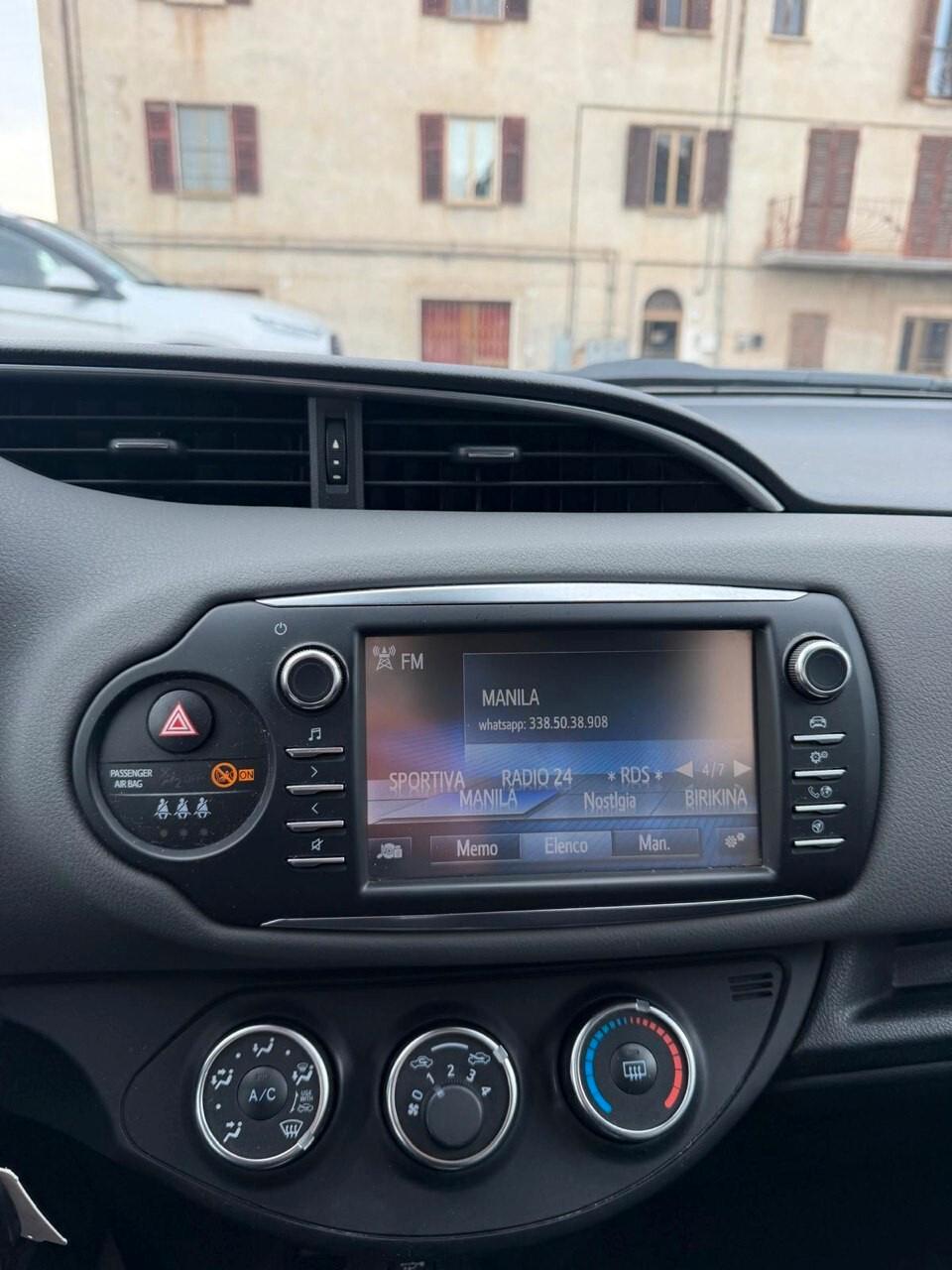 Toyota Yaris 1.0 72 CV 5 porte Active