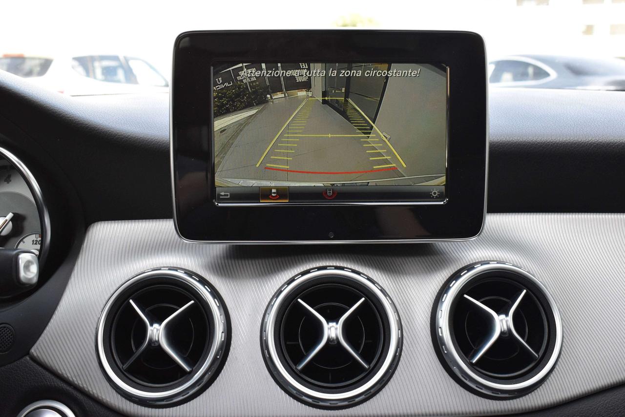 Mercedes-Benz GLA 180 D SPORT 109 CV AUTOMATICA - TETTO - ITALIANA - CAMERA - PERFETTA