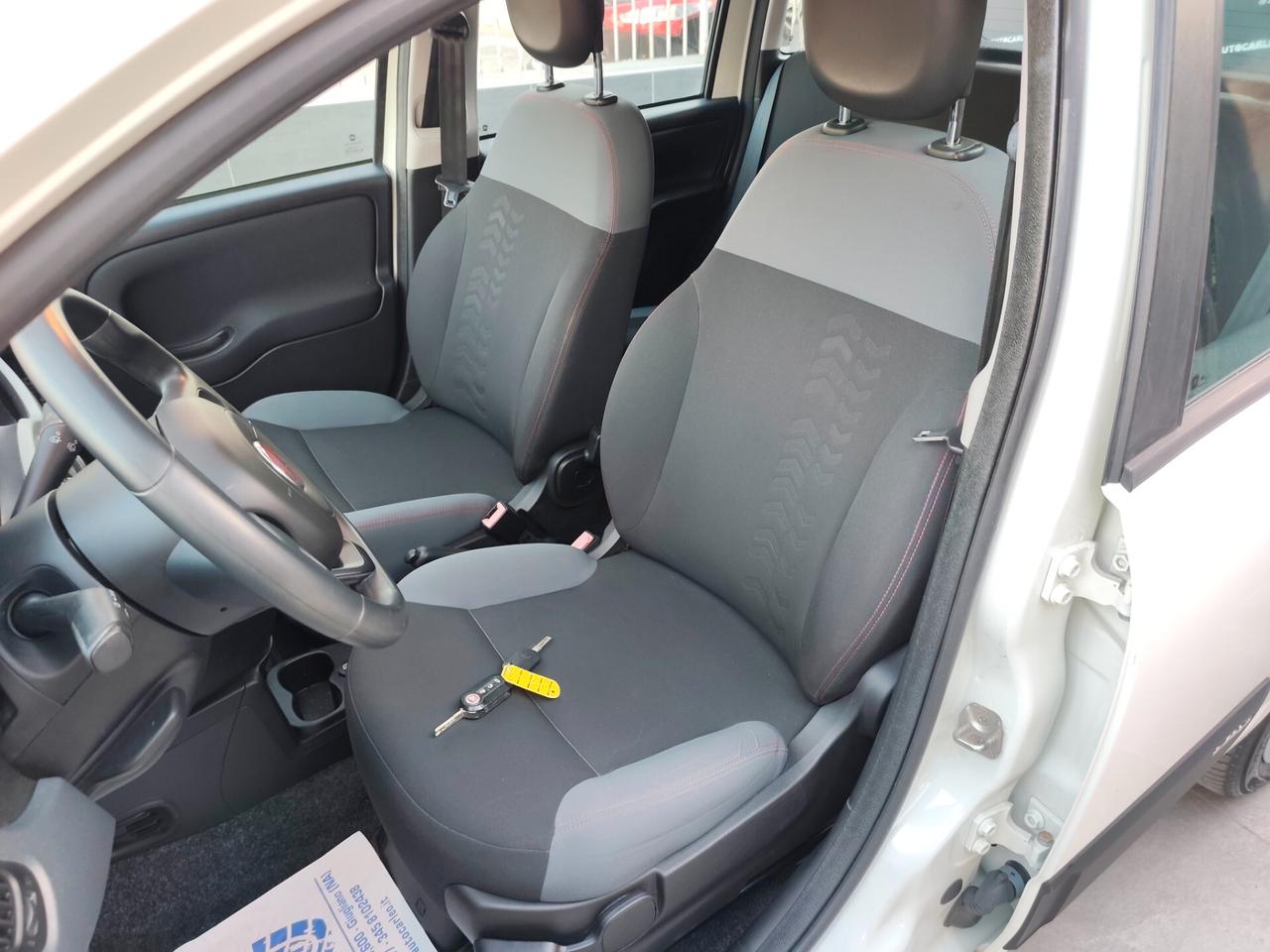 Fiat Panda 1.2 BENZINA E GPL DI SERIE
