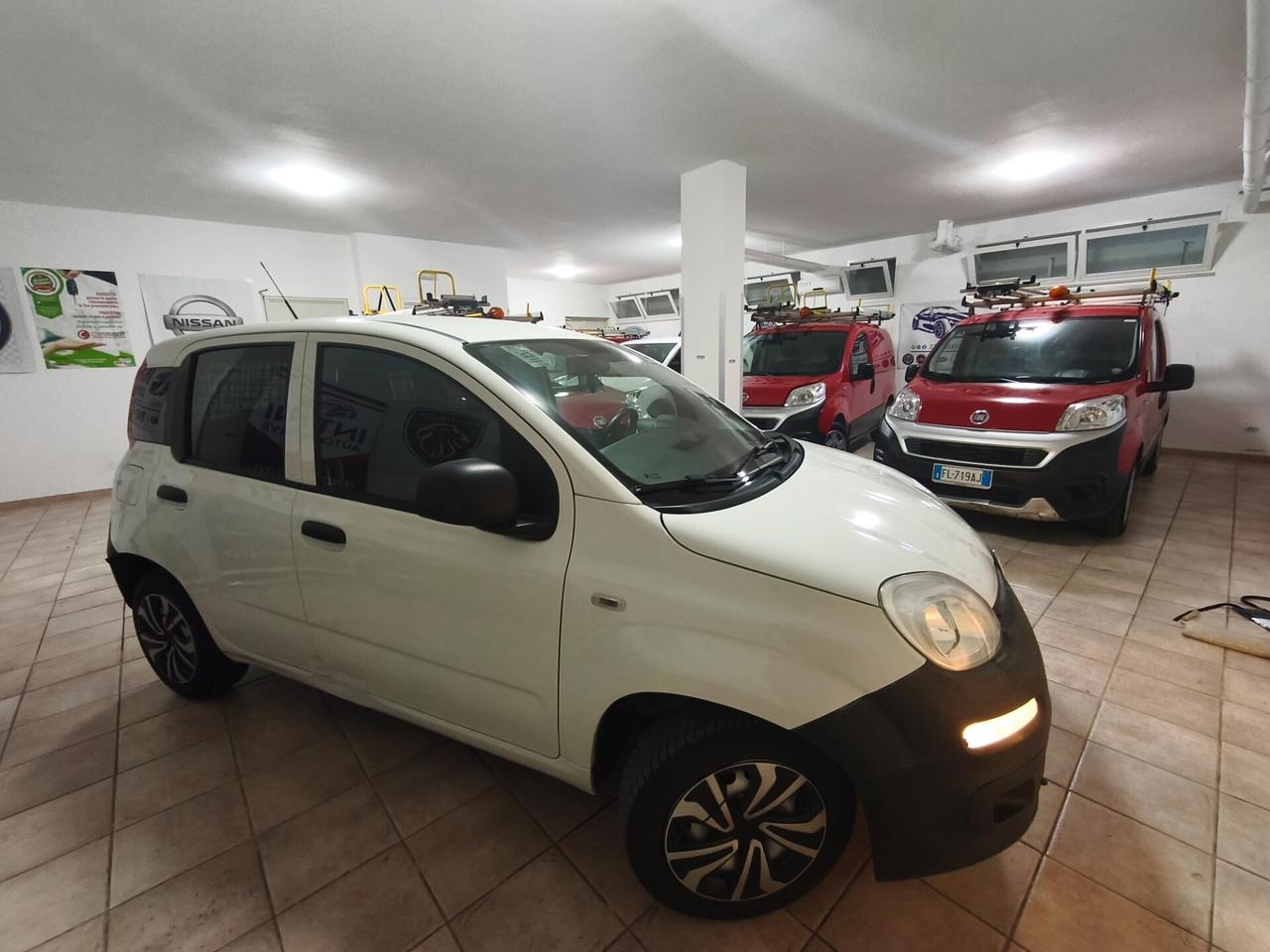 Fiat panda van autocarro 2 posti (12 mesi di garanzia)