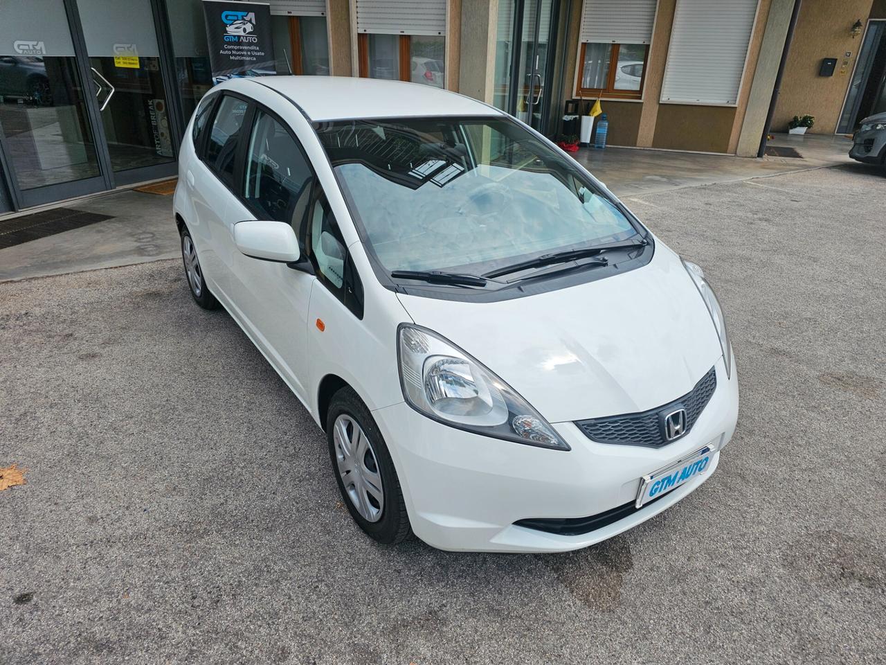 Honda Jazz 1.2 Benzina - Neopatentati