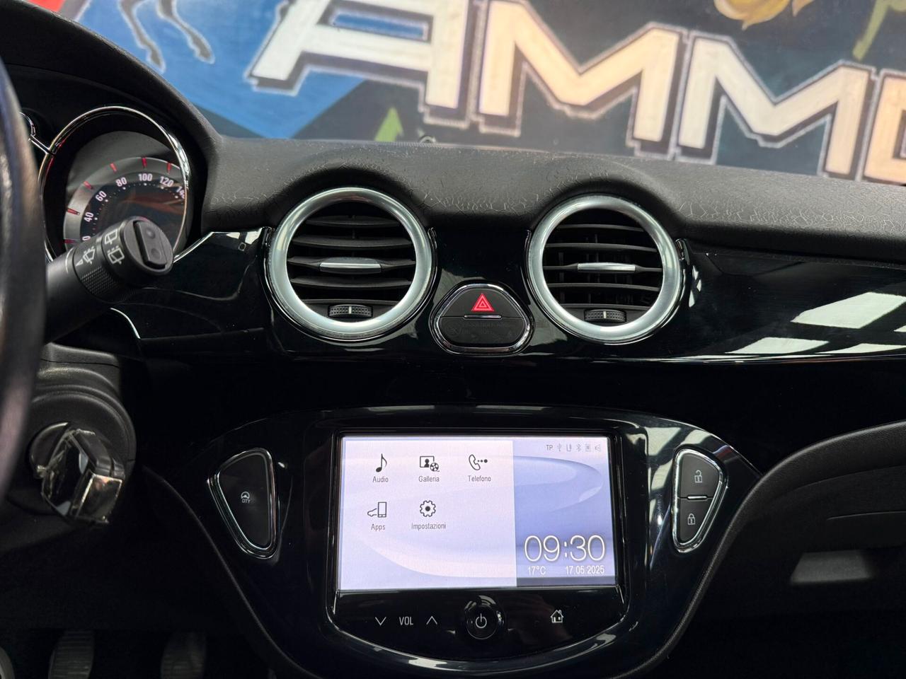 Opel Adam 1.2 70 CV Glam (323)