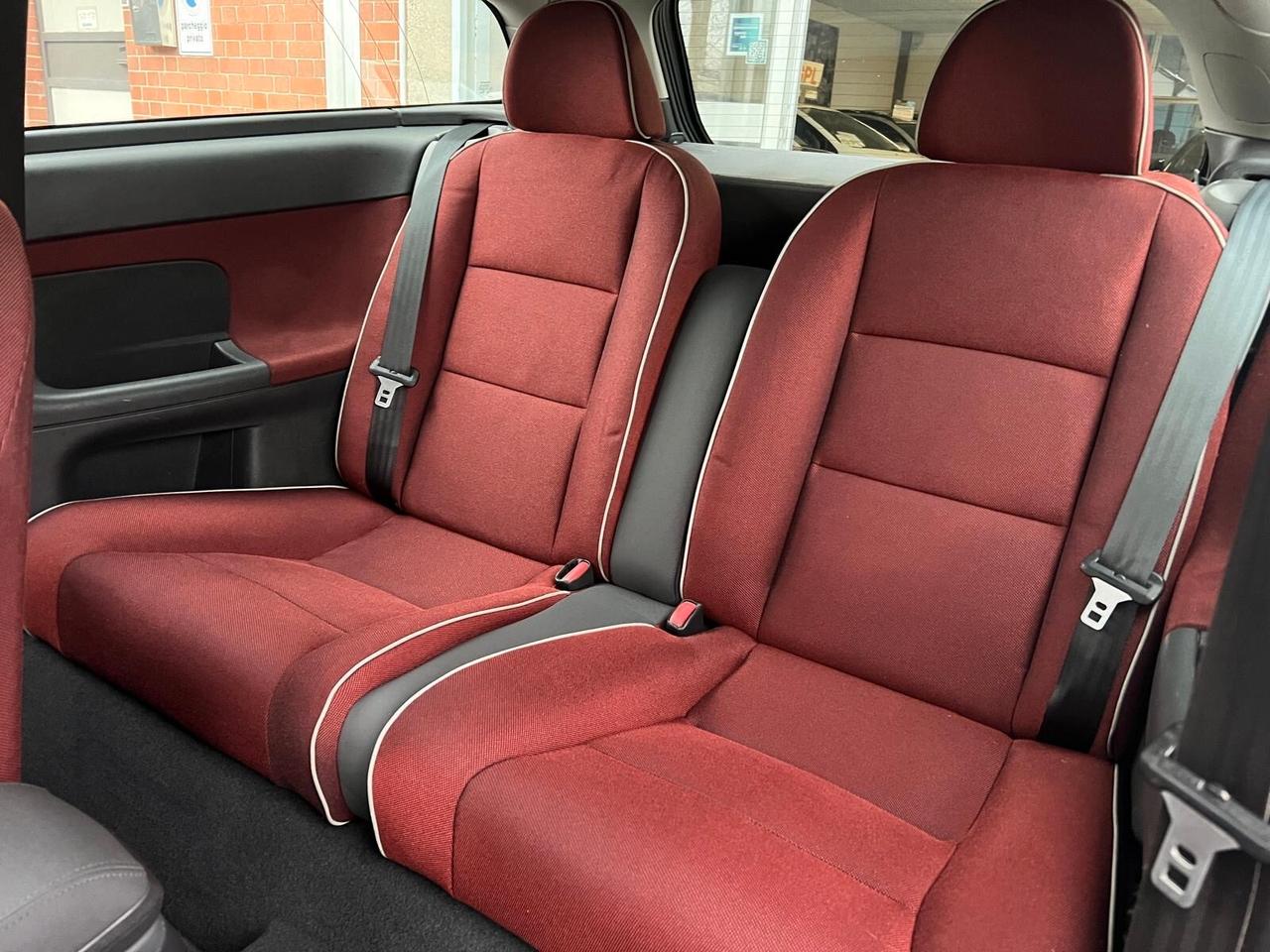 Volvo C30 2.0 D Summum