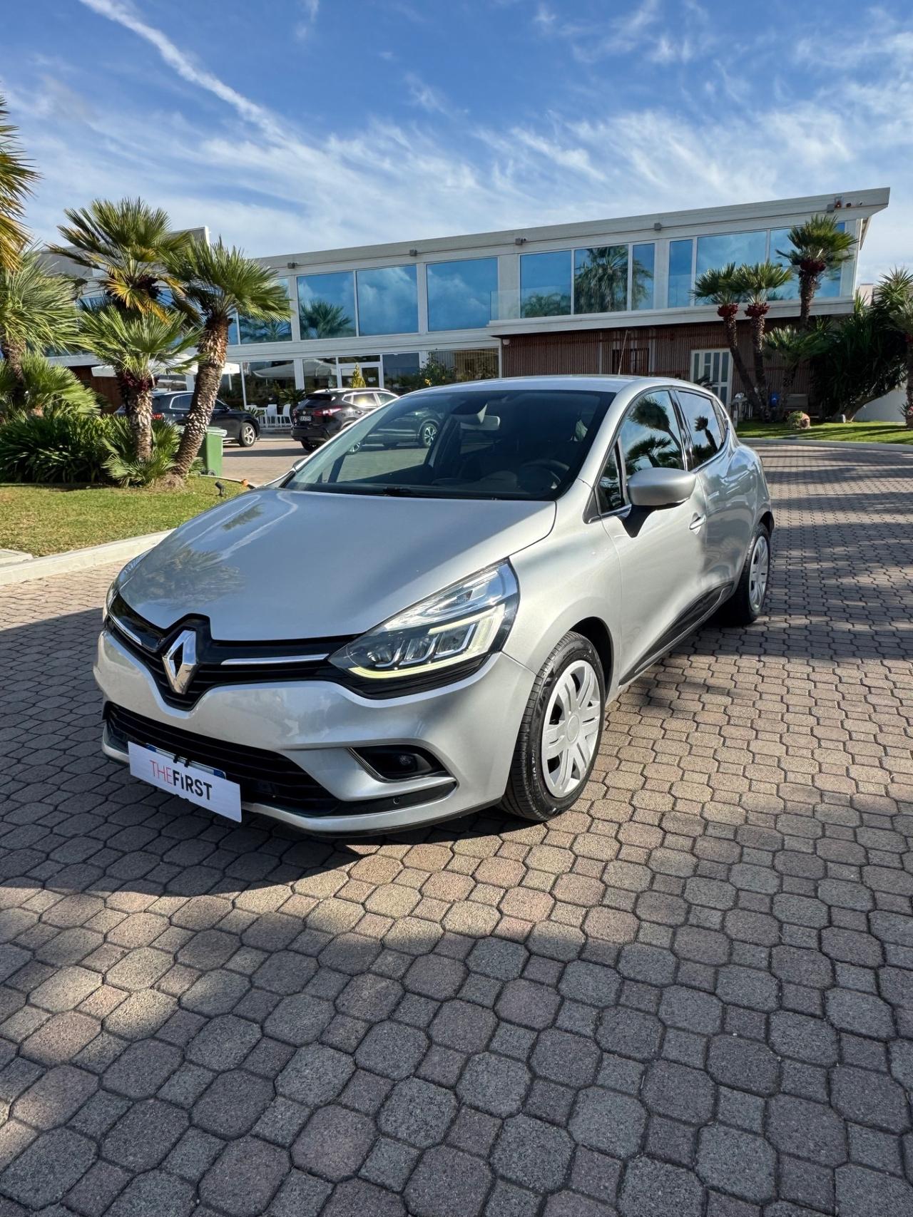 Renault Clio dCi 8V 75 CV Start&Stop 5 porte Energy Duel
