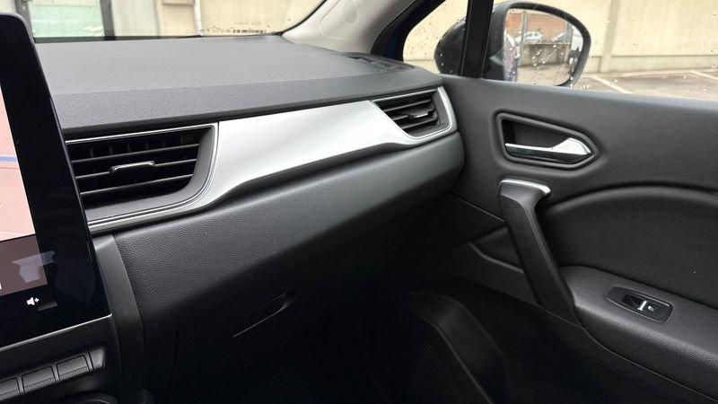Renault Captur 1.6 E-Tech hybrid Techno Fast Track 145cv auto