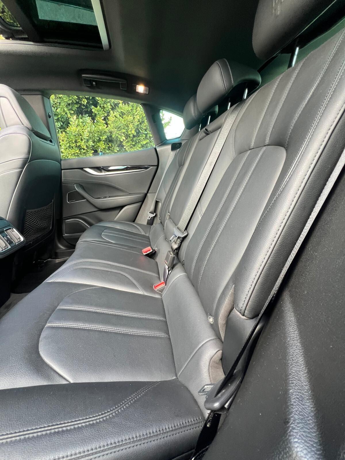 Maserati Levante LevanteTDI*PANO*360°*TaPanorama !!Finanzio Fini a 180 Mesi Ant 0 rata 200 mese!!