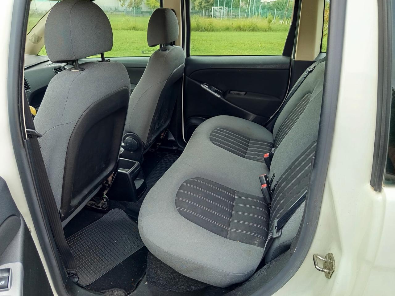 Lancia MUSA 1.4 8V Ecochic (GPL) AVENUE