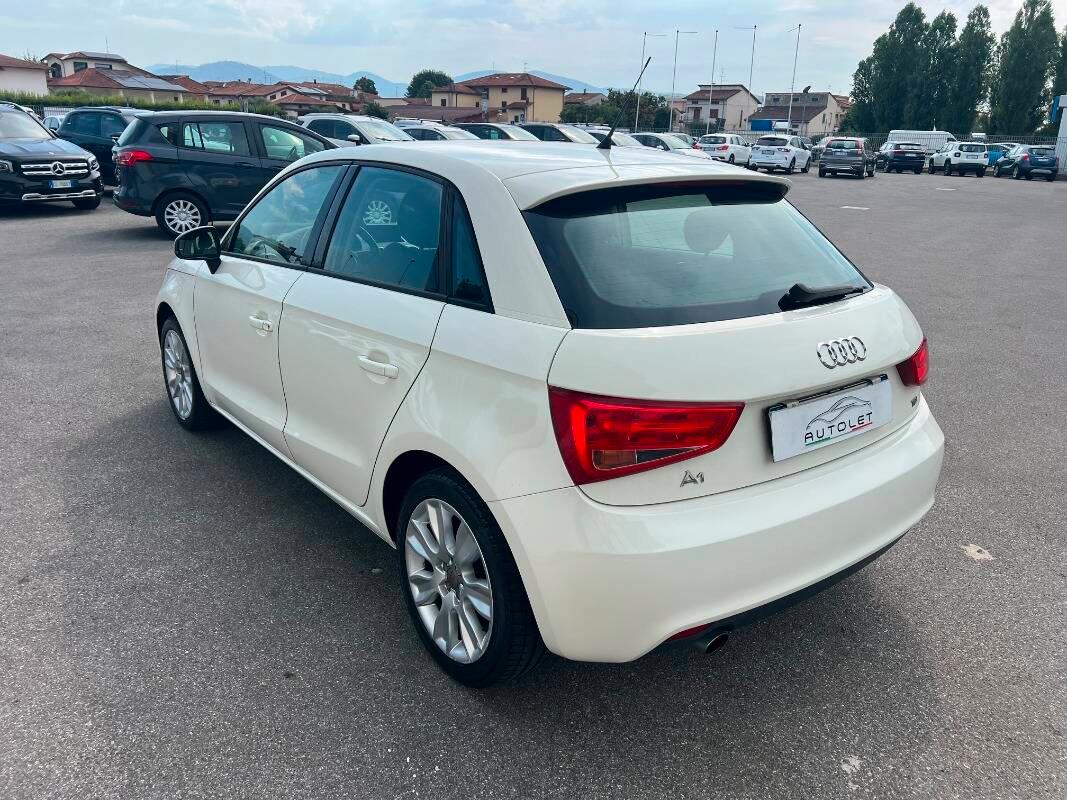 Audi A1 1.6 tdi Ambition 90cv