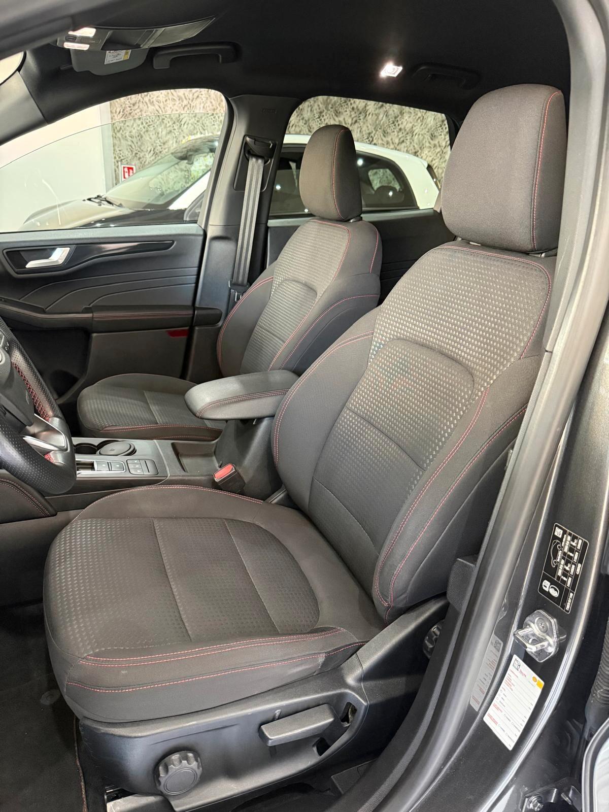 Ford Kuga 1.5 EcoBlue 120 CV aut. 2WD ST-Line