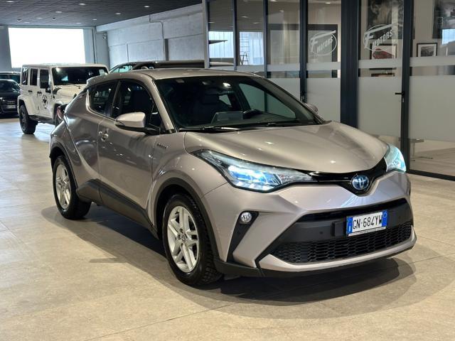 TOYOTA C-HR 1.8 Hybrid E-CVT Active