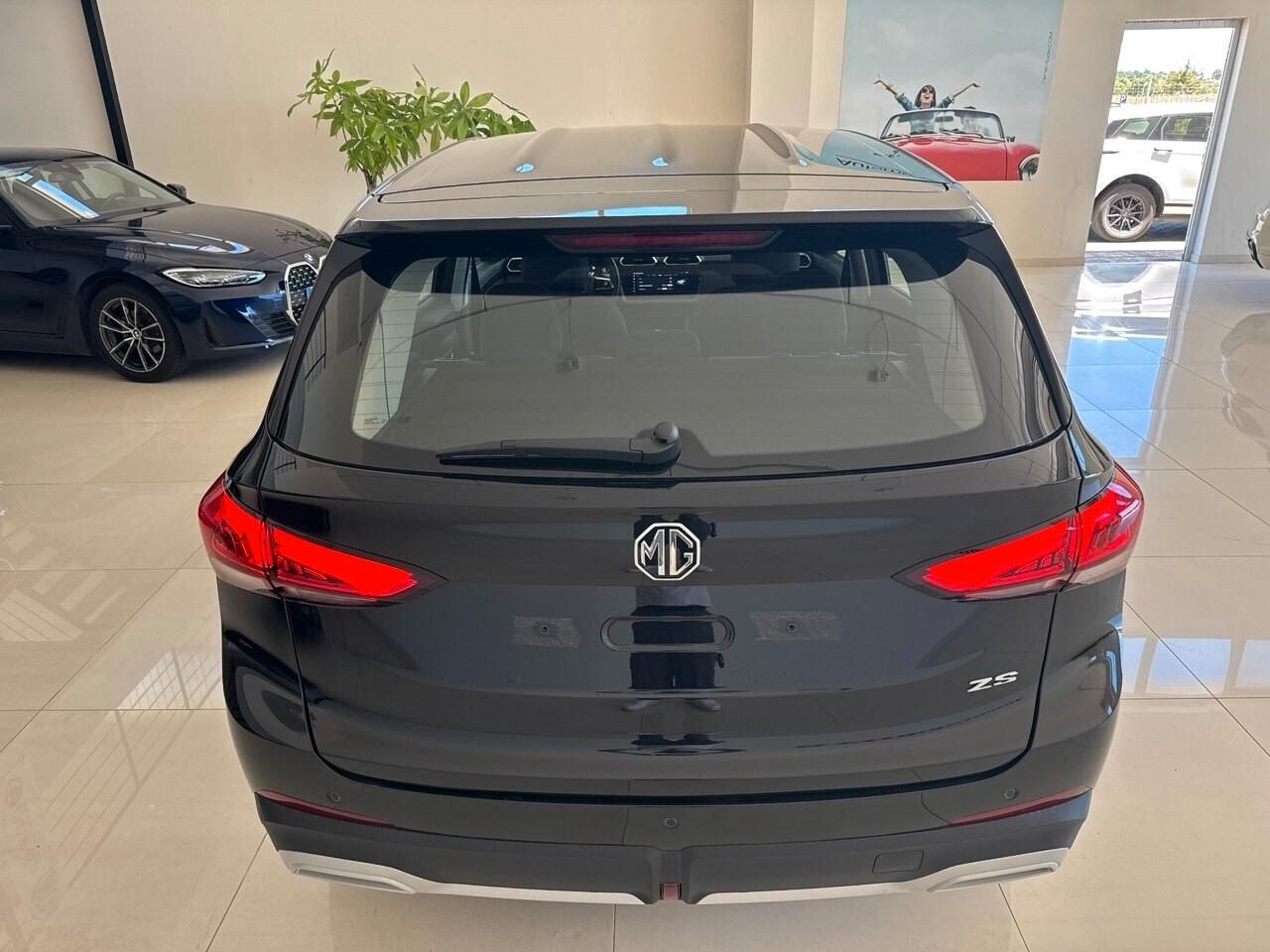 Mg ZS 1.5 Standard
