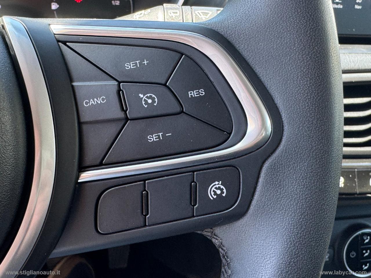 FIAT Tipo 1.6 Mjt S&S SW Life FARI LED
