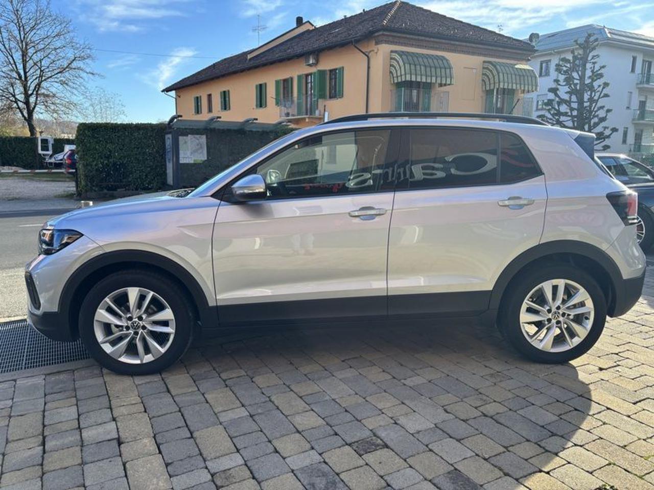 Volkswagen T-Cross 1.0 TSI 115 CV Life LED-APP CONNECT-17"