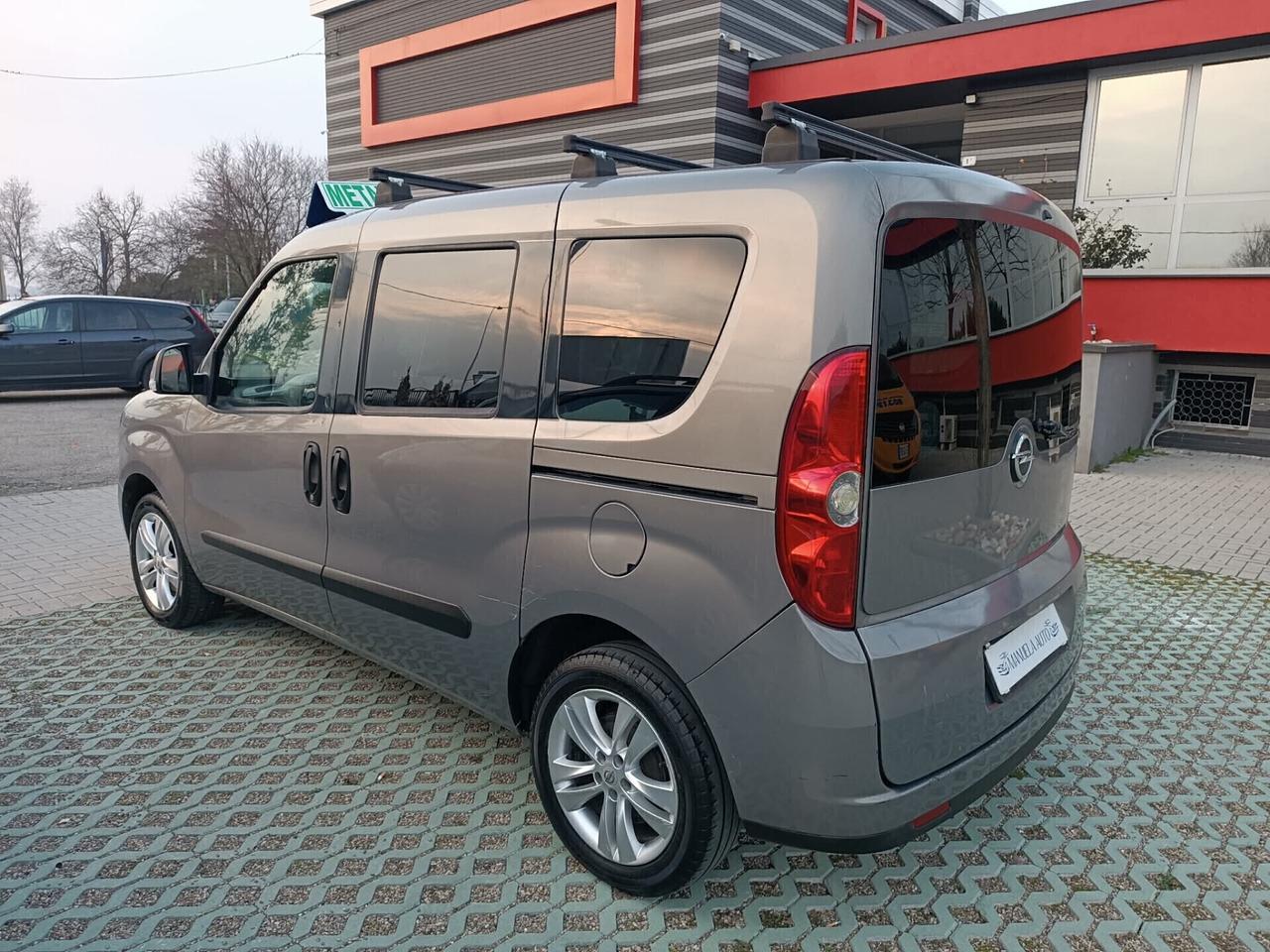 Opel Combo 1.4 Turbo EcoM 120CV PC-TN Elective