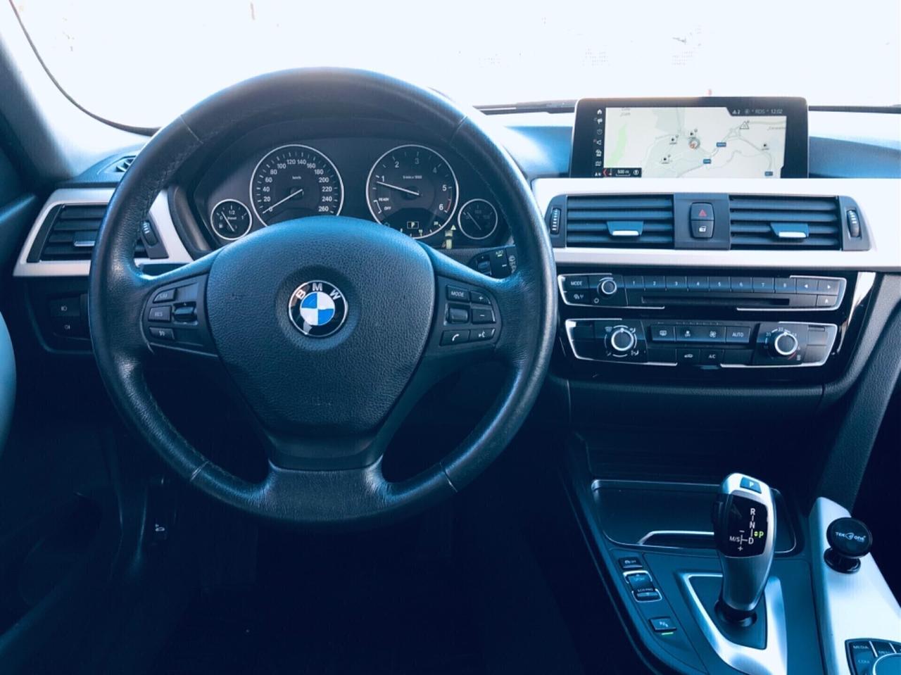 Bmw 318 318d Touring Business Advantage aut.
