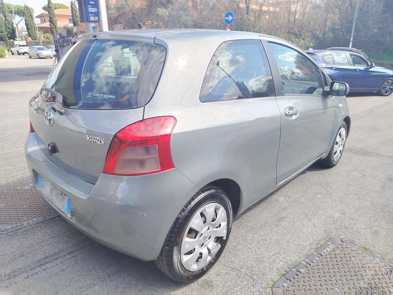 Toyota Yaris 1.4 D-4D 3 porte Sol