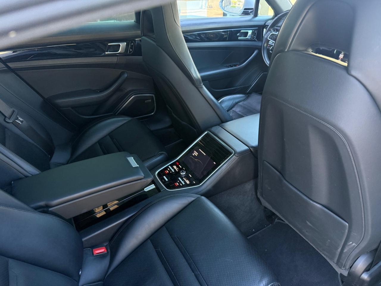 Porsche Panamera 2.9 4 E-Hybrid 10 years Edition