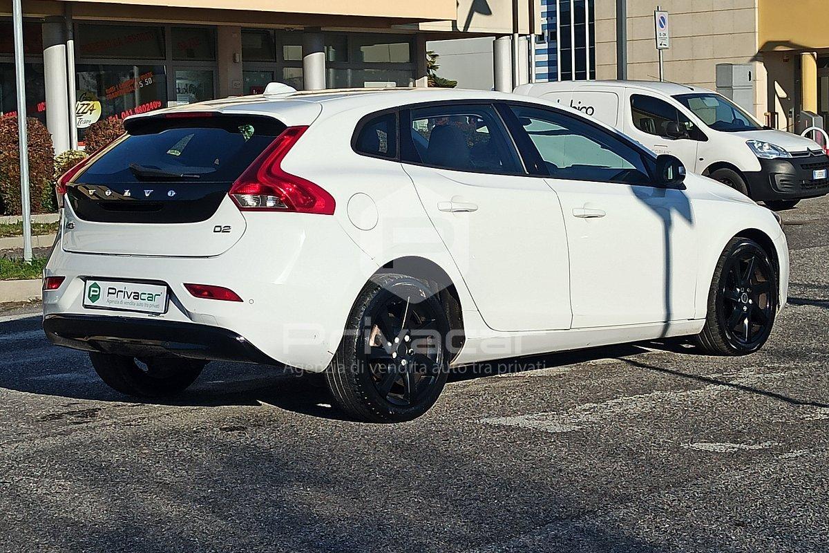VOLVO V40 D2 Kinetic