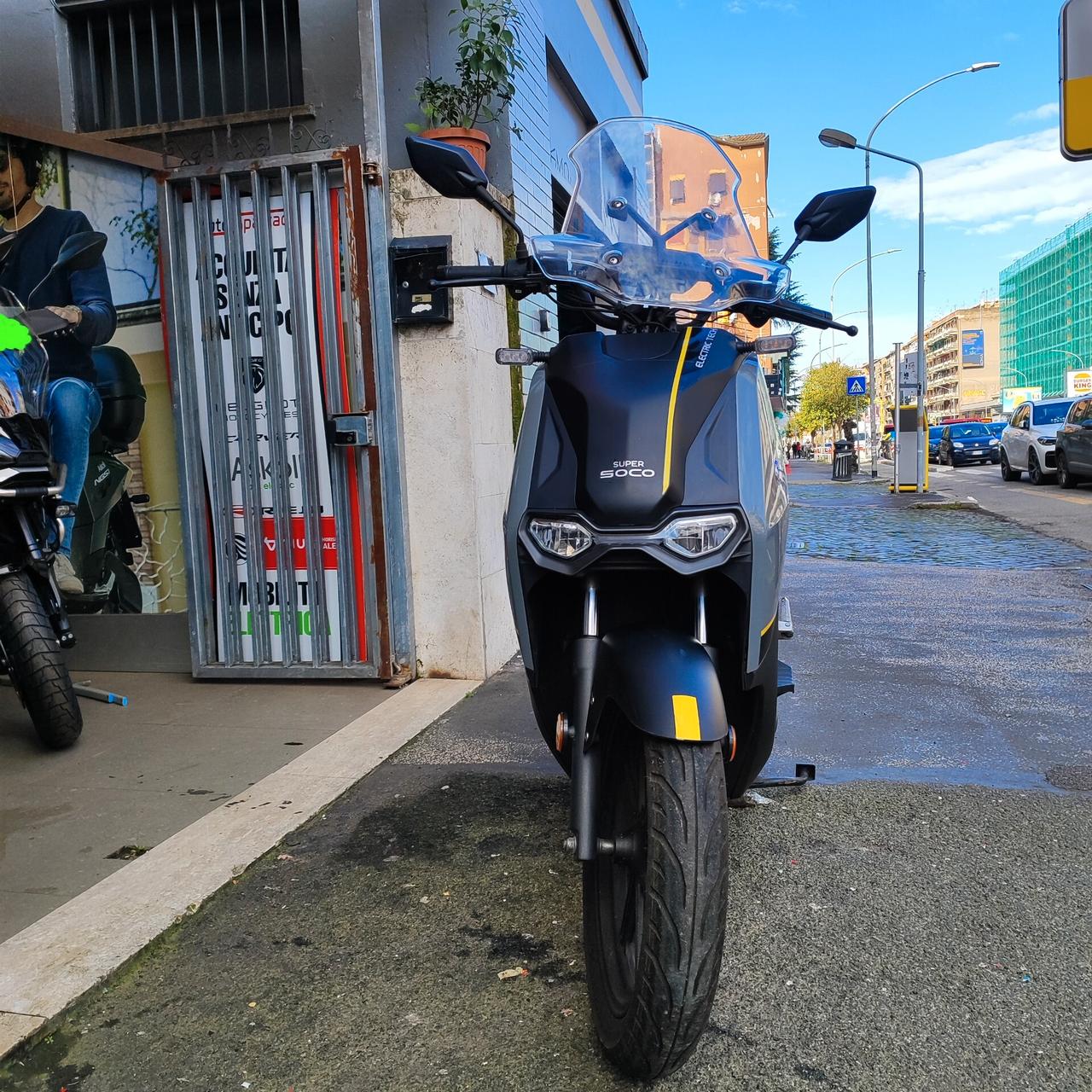 Super Soco CPX 2023 Batteria estraibile Garanzia Concessionario