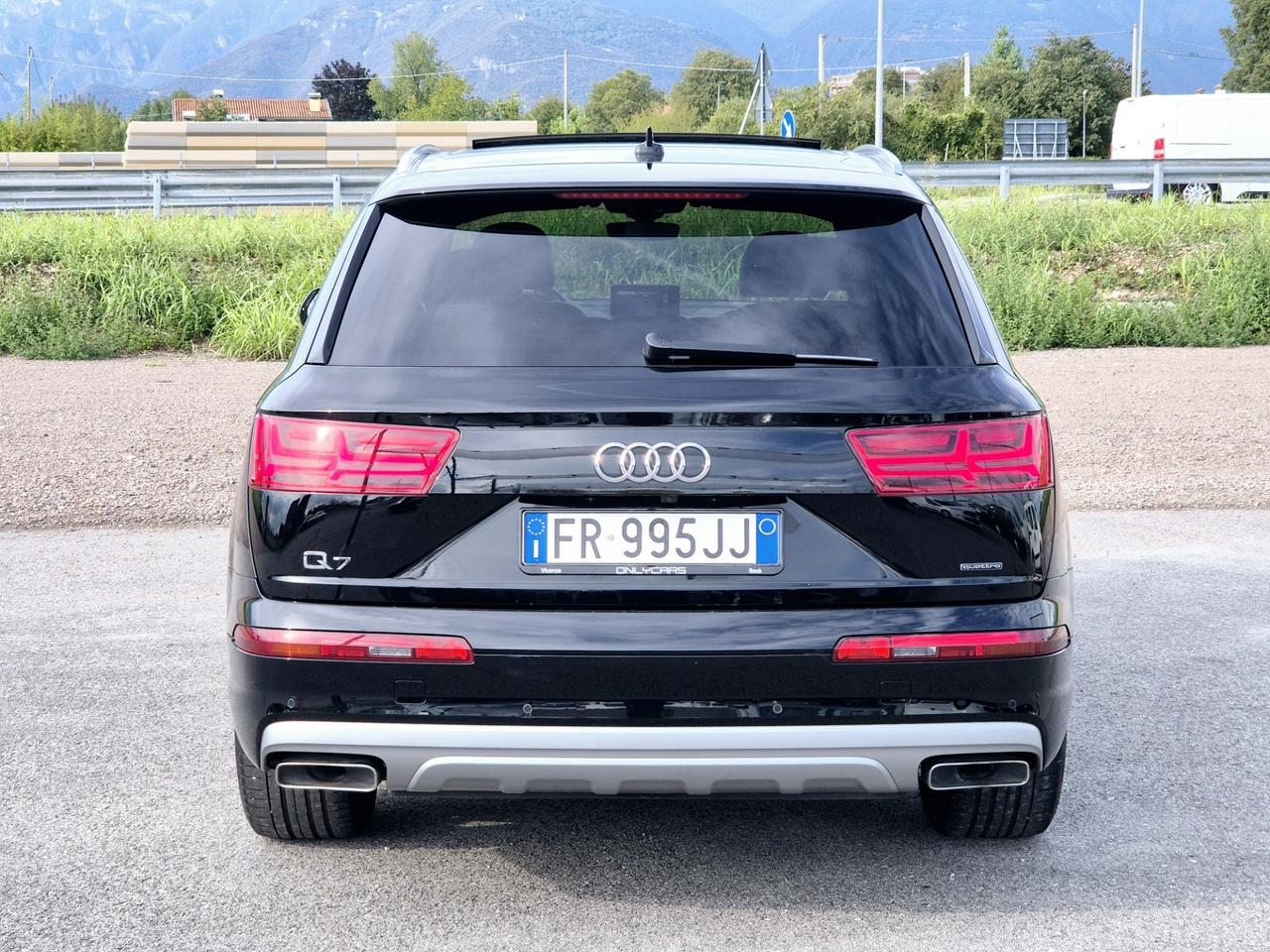Audi Q7 3.0 TDI 245CV S-LINE 2018