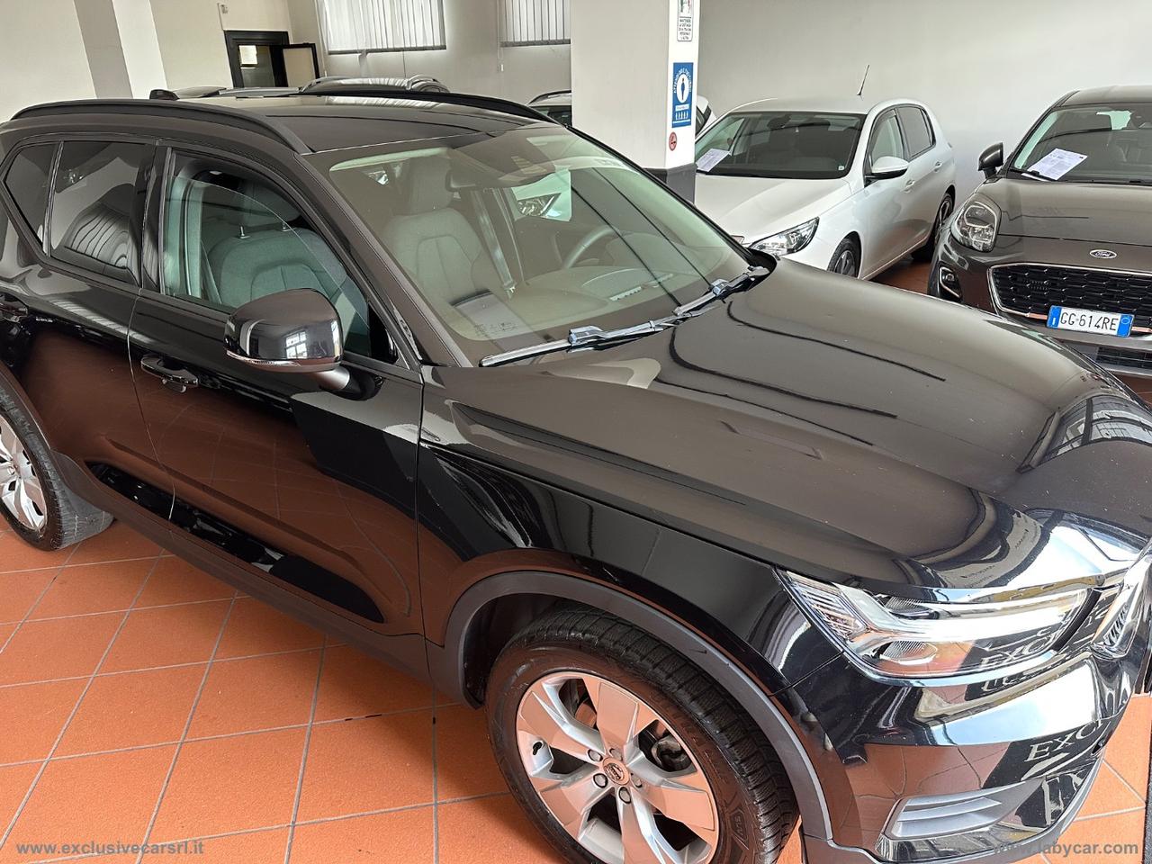 VOLVO XC40 D3 Business GANCIO TRAINO