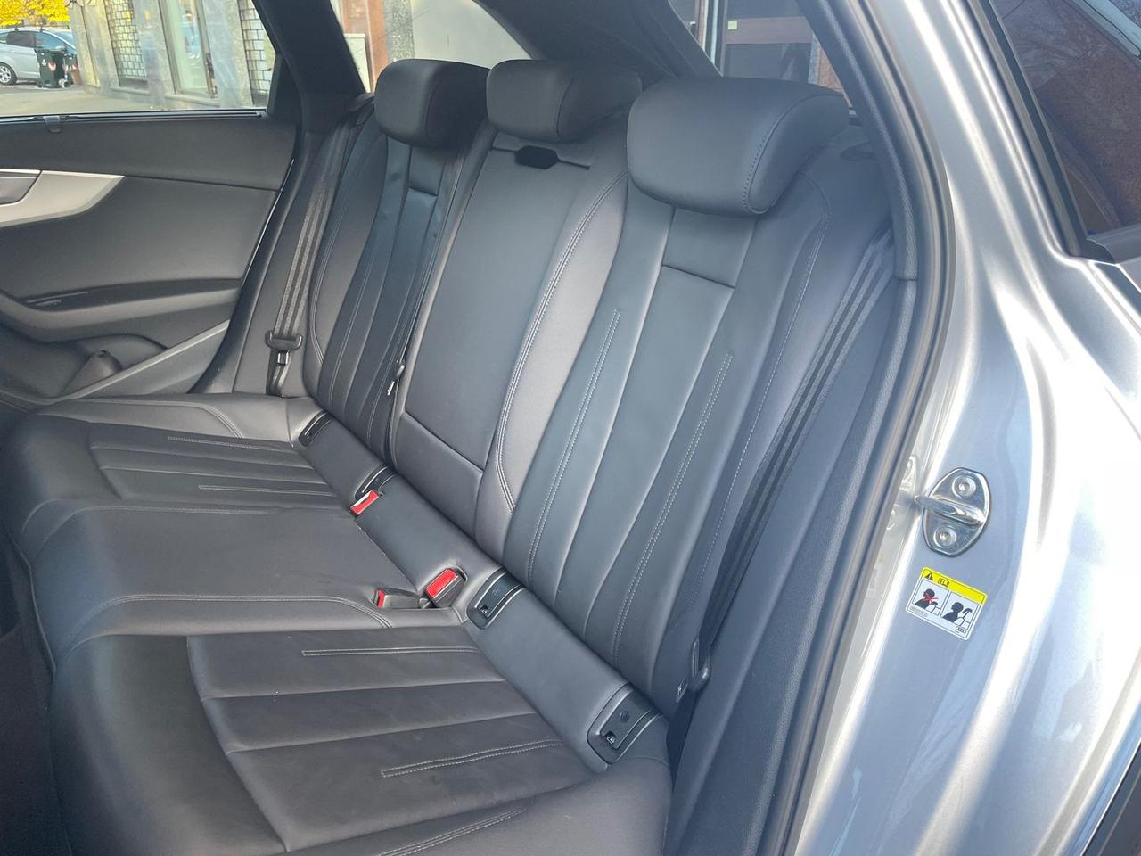 Audi A4 allroad Business Advanced 2.0 40 TD #7622