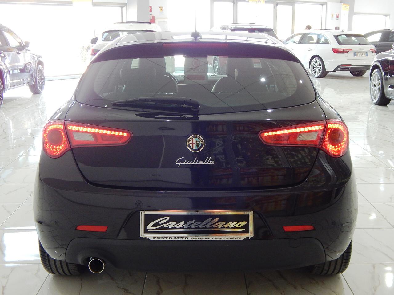 Alfa Romeo Giulietta 1.6 jtdm Distinctive 120cv NAVI-PELLE-PARK-LED