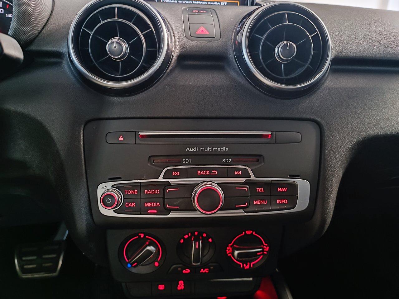Audi A1 Sportback 1.4 tdi Metal s-tronic