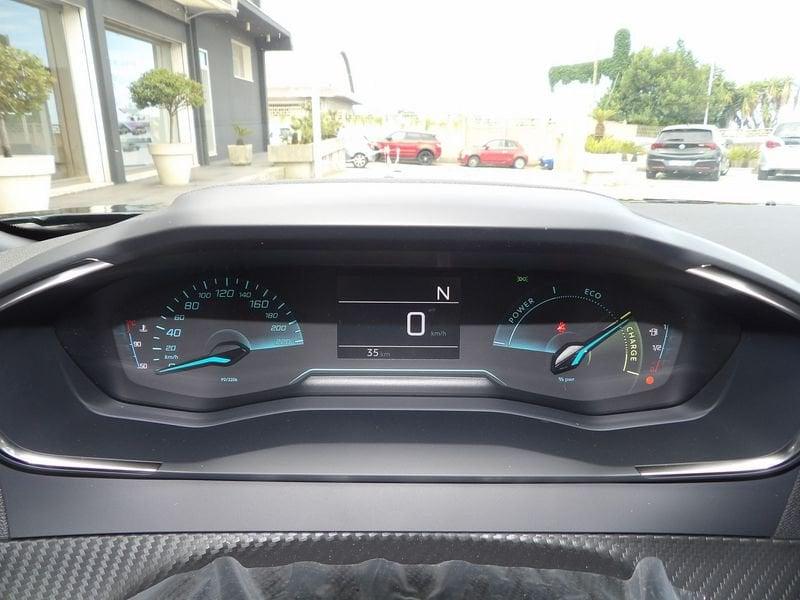 Peugeot 2008 Hybrid 110cv e-DCS6 Style auto