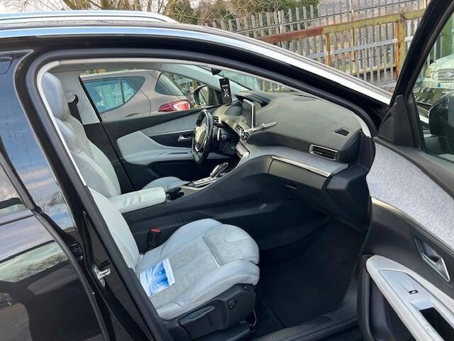 Peugeot 3008 BlueHDi 130 S&S EAT8 Allure- 2018