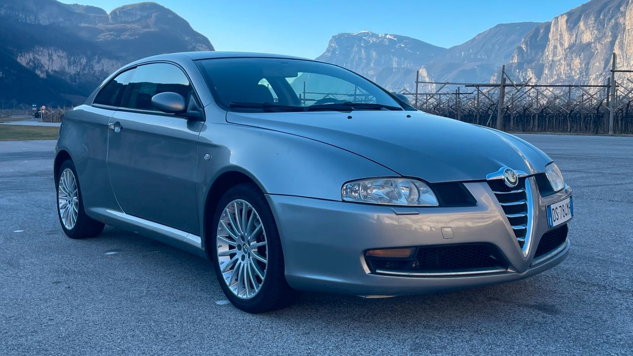 ALFA ROMEO GT 1.9 JTDM 150CV - 2008