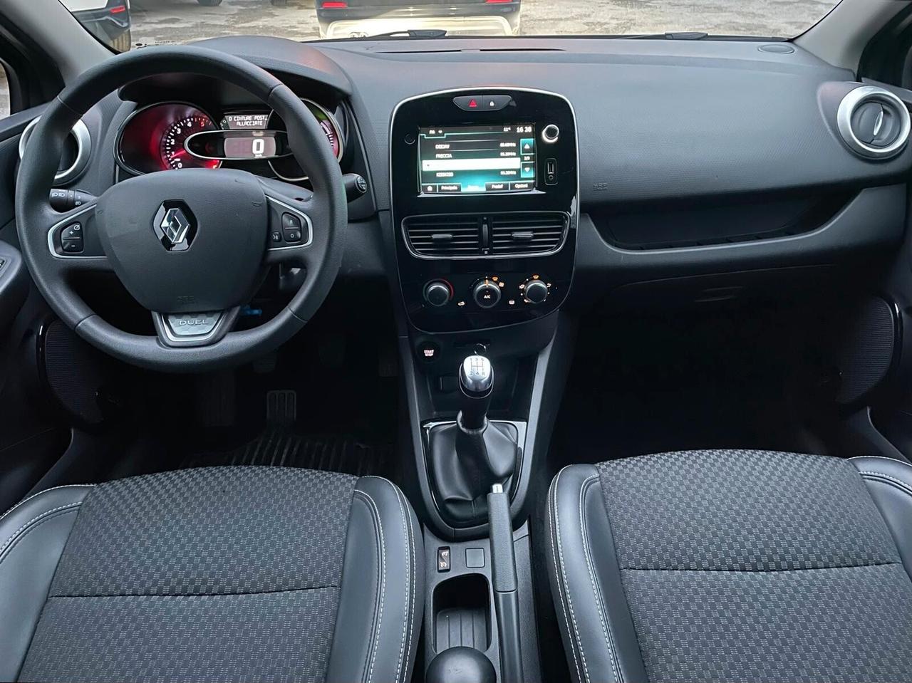 Renault Clio dCi 8V 75 CV 5 porte Duel