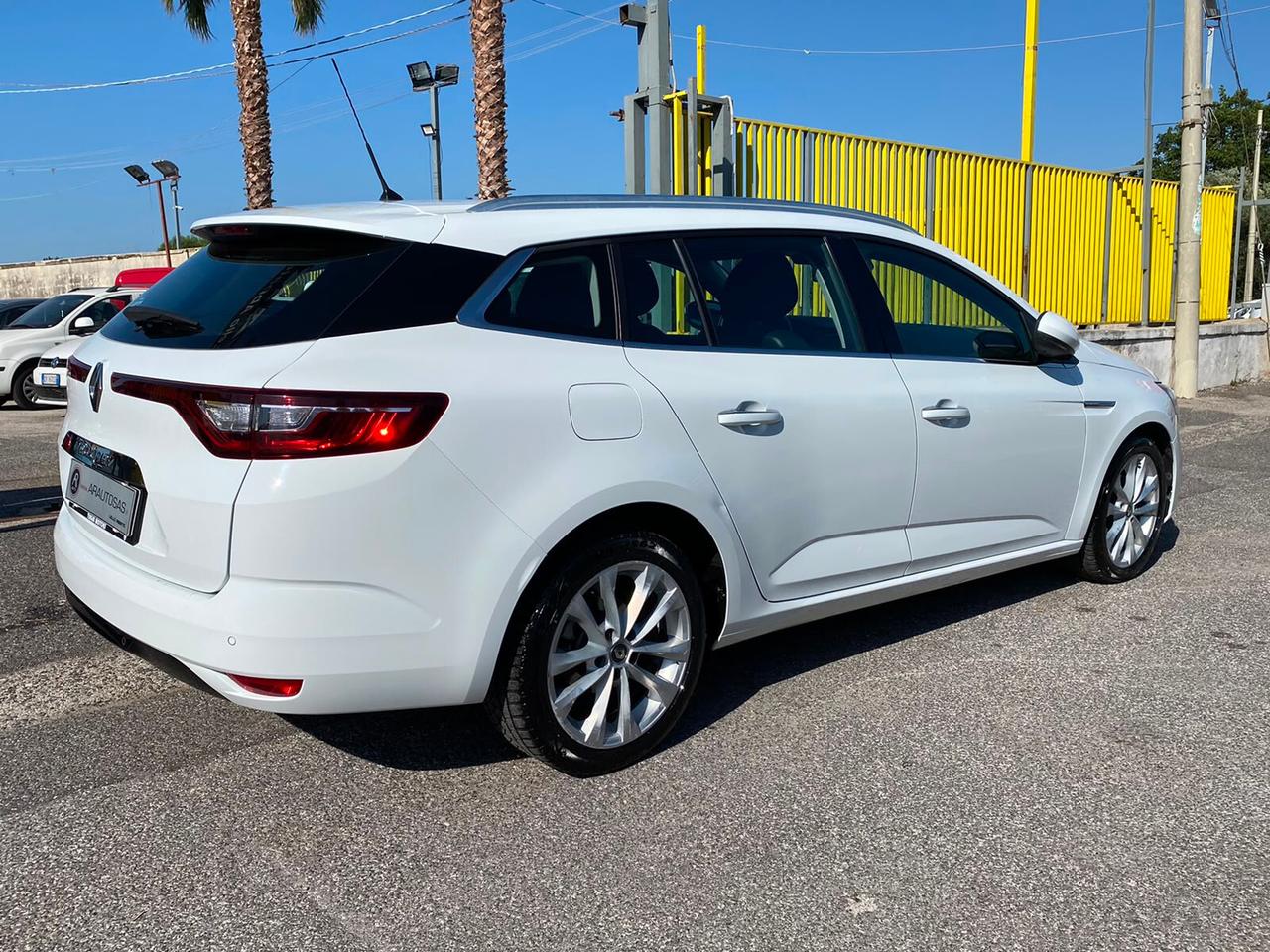 Renault Megane Mégane Sporter Blue dCi 115 CV Duel2