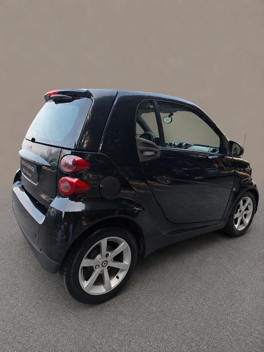 Smart ForTwo 1000 52 kW coupé pure