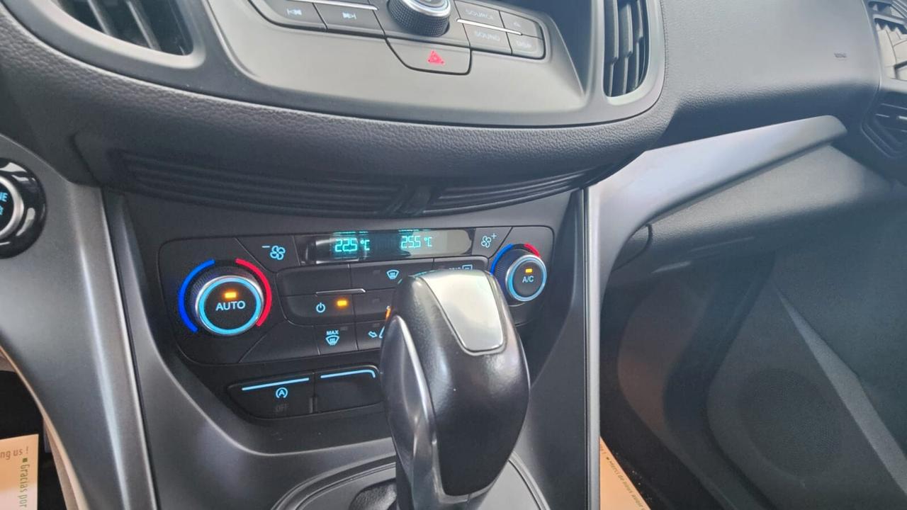 Ford Kuga 2.0 TDCI 150CV 4WD Titanium Powershift Business