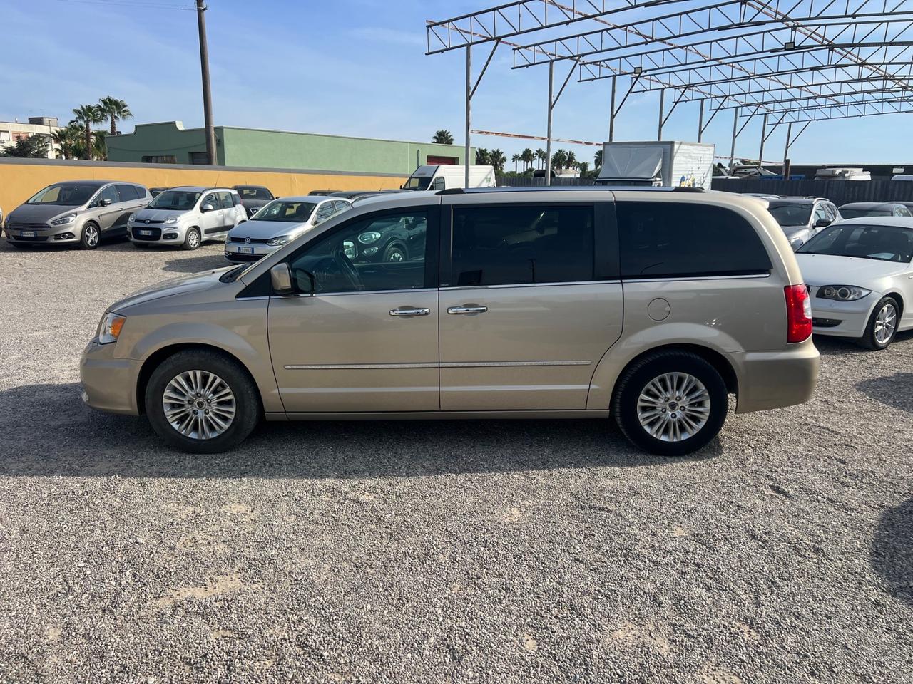 Lancia Voyager 2.8 Turbodiesel Platinum 177 CV