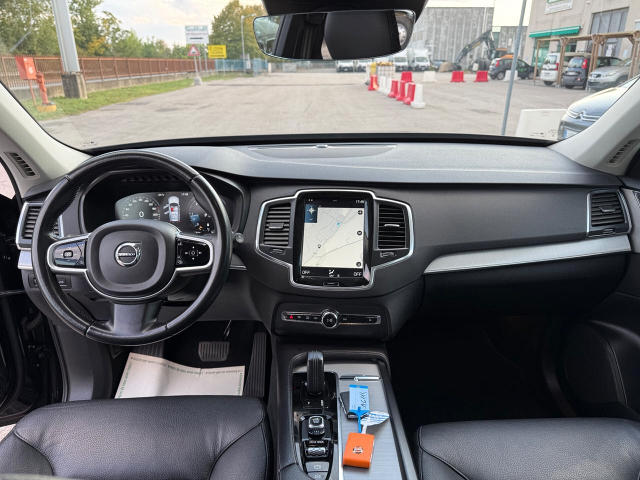 Volvo XC 90 B5 AWD Geartronic 7 posti Momentum Pro