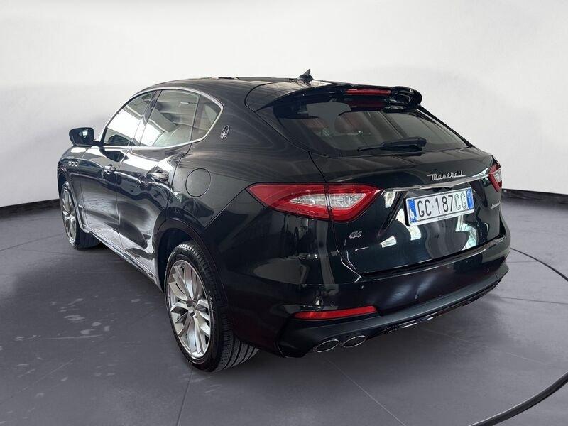 Maserati Levante LEVANTE 250 CV