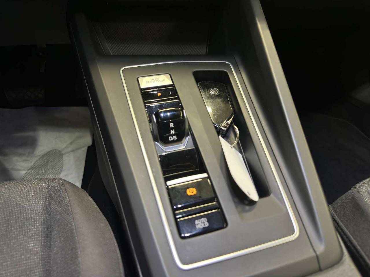 Volkswagen Golf Golf VIII 2020 2.0 tdi Life 115cv dsg 102346KM