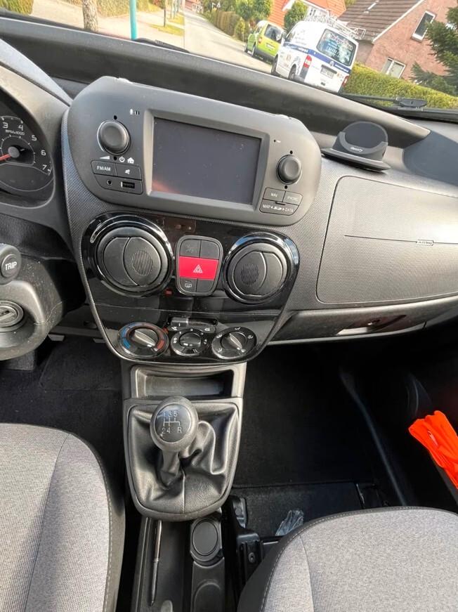 Fiat Qubo 1.4 8V 77 CV Easy DOPPIA PORTA POSTERIORE Autovettura