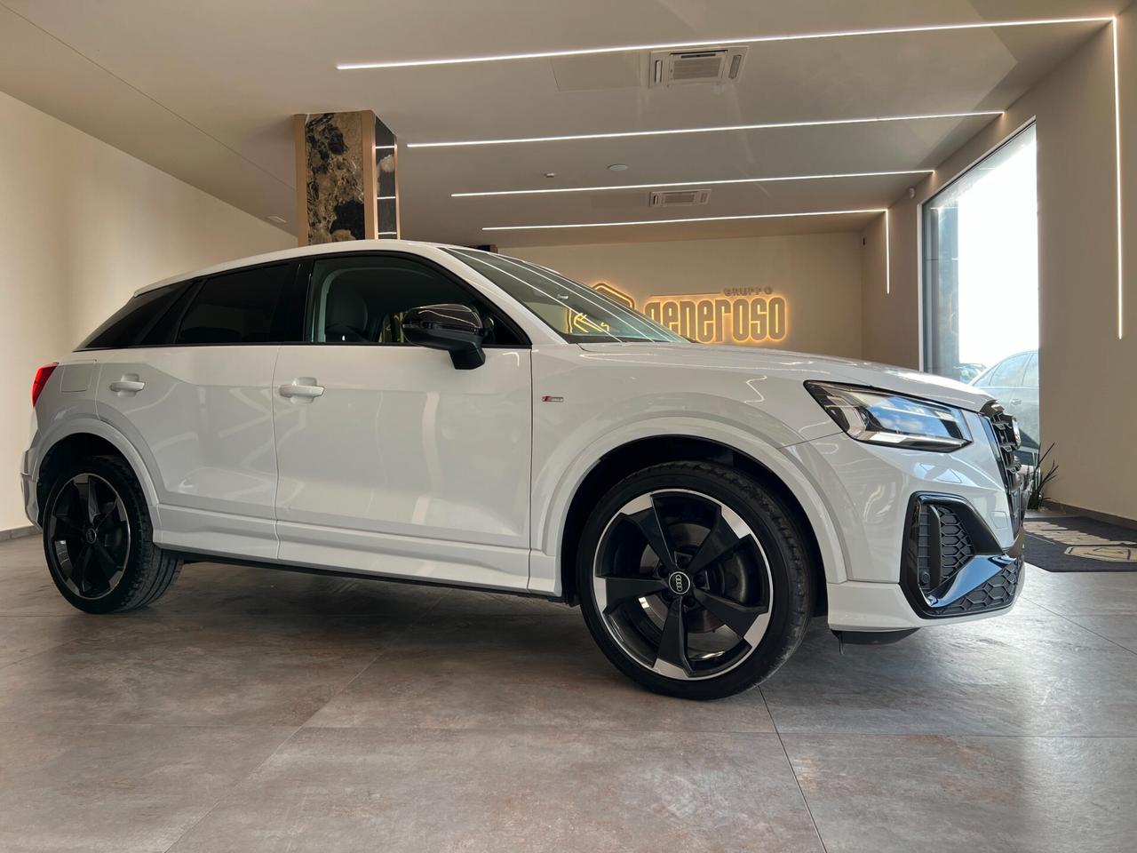 Audi Q2 35 TDI quattro S tronic line Edition