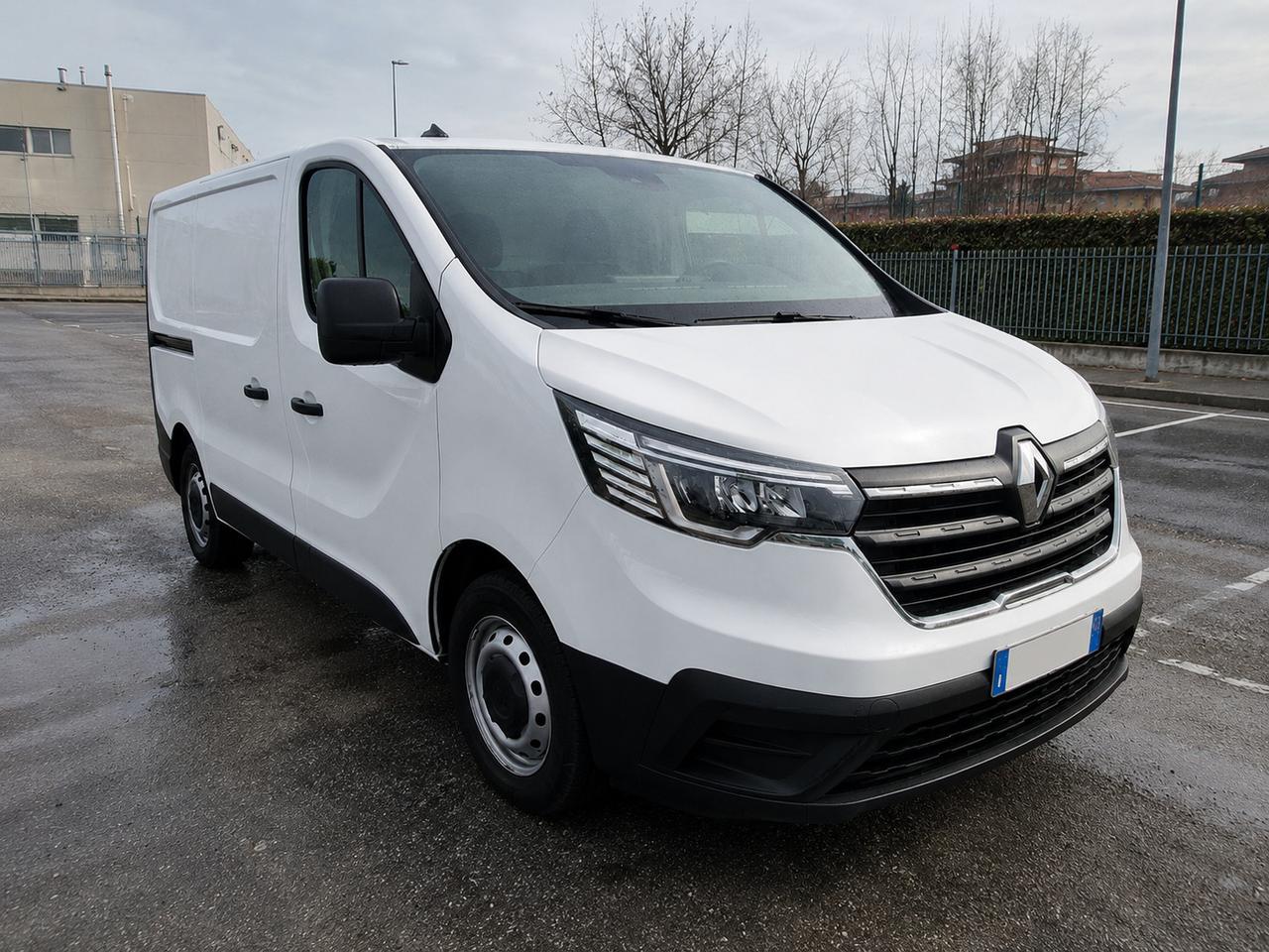 RENAULT Trafic T27 2.0 dci 110cv L1H1 Advance my23