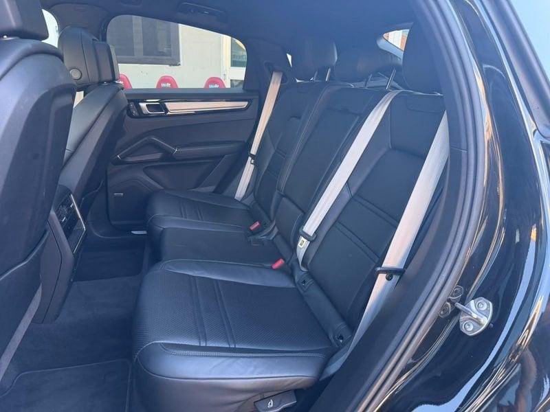 Porsche Cayenne 3.0 V6 Platinum Edition