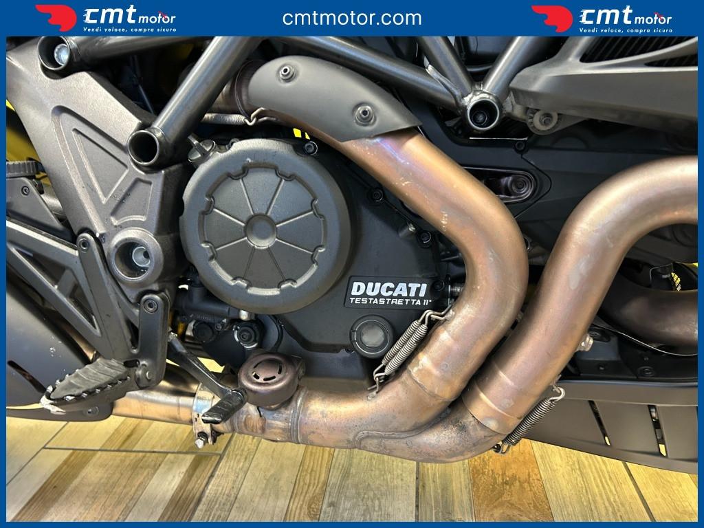 Ducati Diavel 1200 - 2013