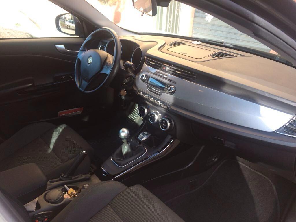 Alfa Romeo Giulietta 1.6 JTDm-2 105 CV Exclusive
