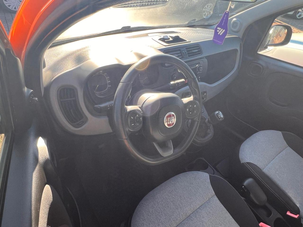 Fiat Panda 0.9 TwinAir Turbo Natural Power Lounge
